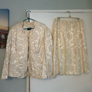 ❤️❤️ Vintage Elegant Cream Skirt and Blazer Jacket Set